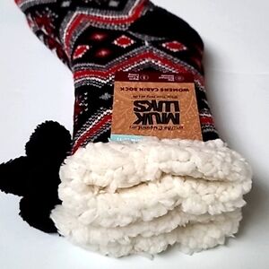 MUK LUKS Tall Cabin Comfy Winter Socks Black Red Fairisle Pom Poms Plush Sm Med